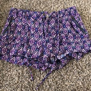 Multicolored cloth shorts